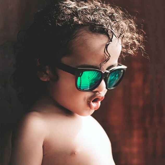 Grom Bomb - Gafas de Sol Polarizadas Espejo UV400 5 Chico tico lindo vistiendo bombas Grom de espejo verde
